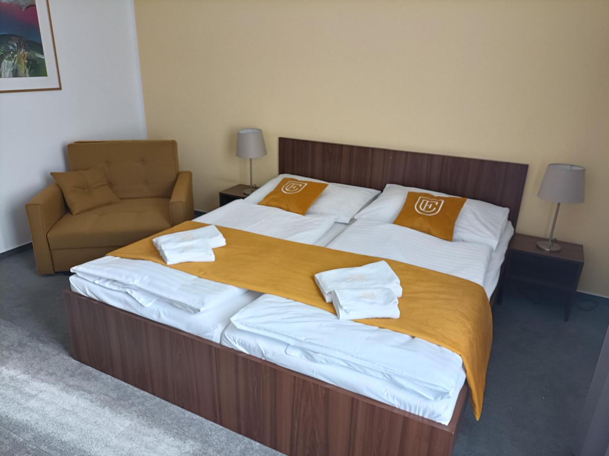Hotel Eminent Stupava Eksteriør billede