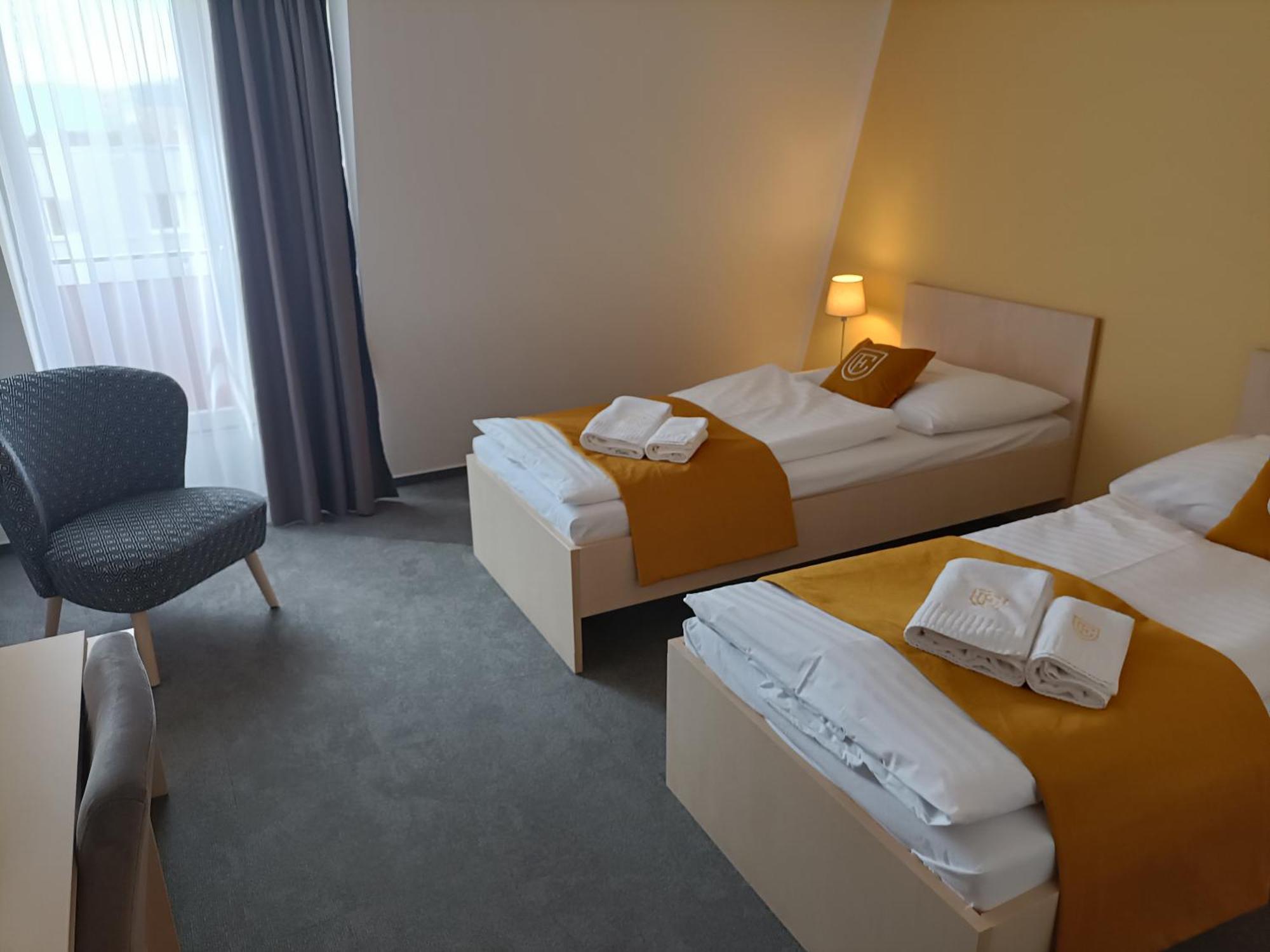 Hotel Eminent Stupava Eksteriør billede