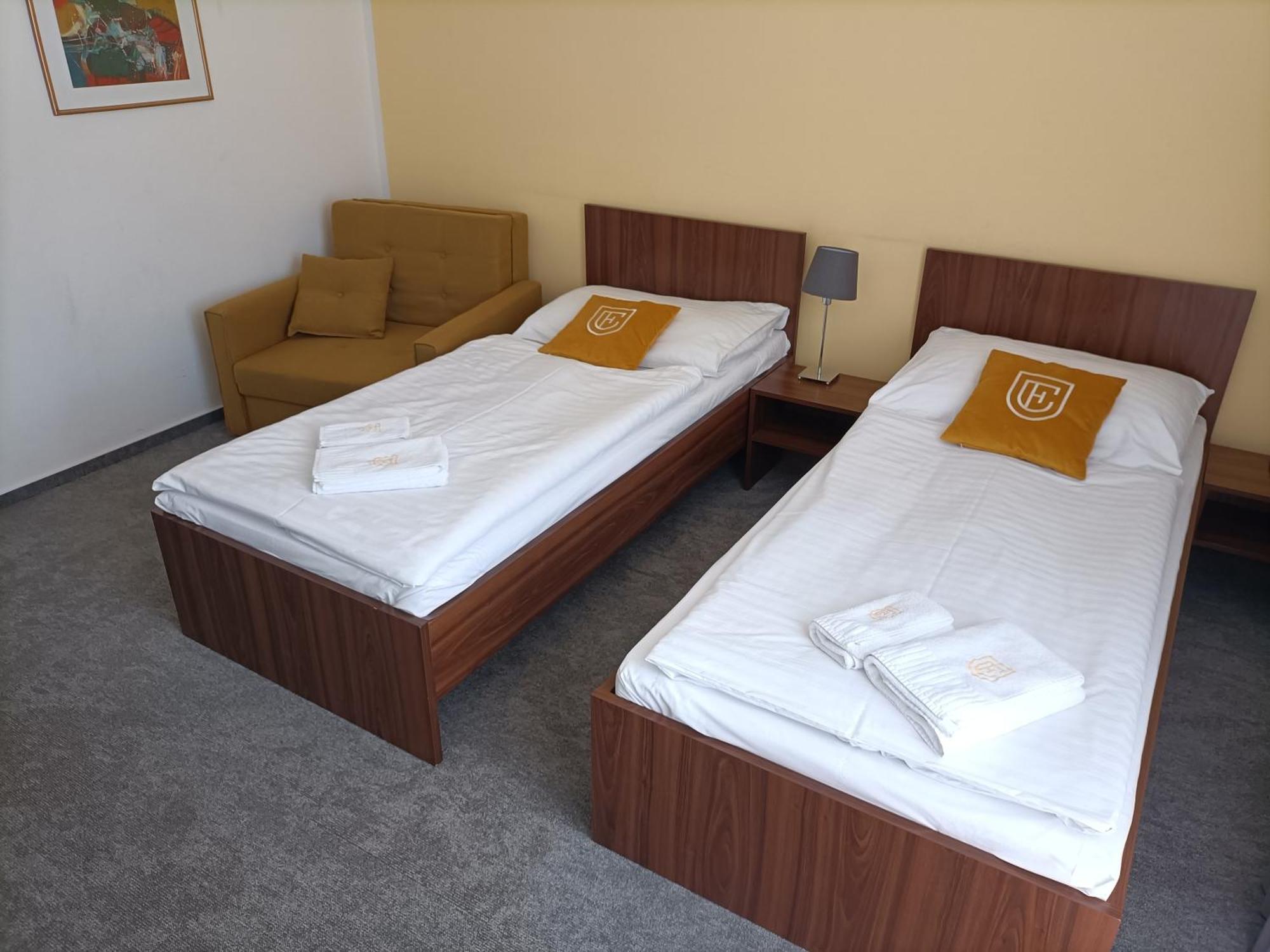 Hotel Eminent Stupava Eksteriør billede