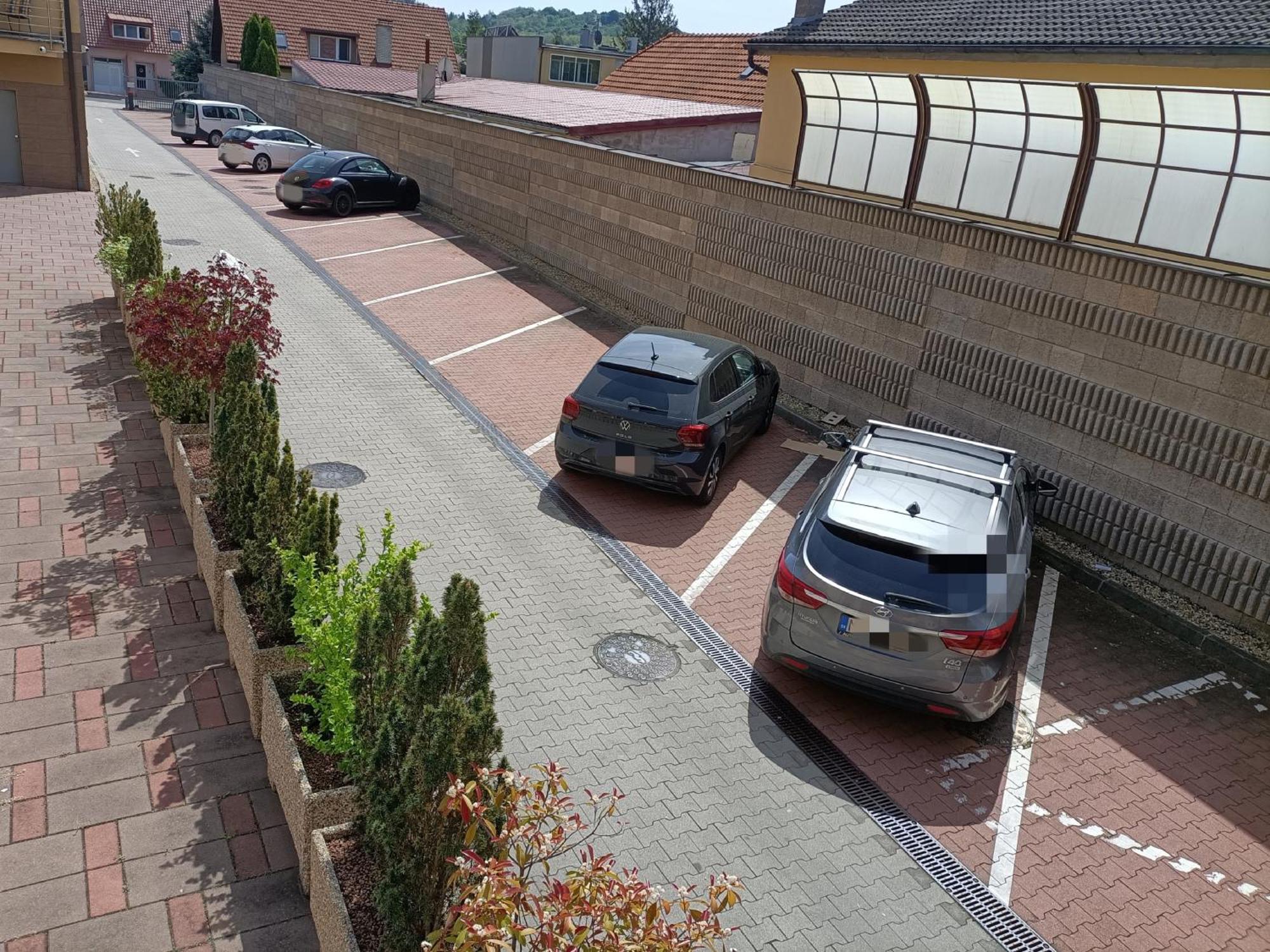 Hotel Eminent Stupava Eksteriør billede