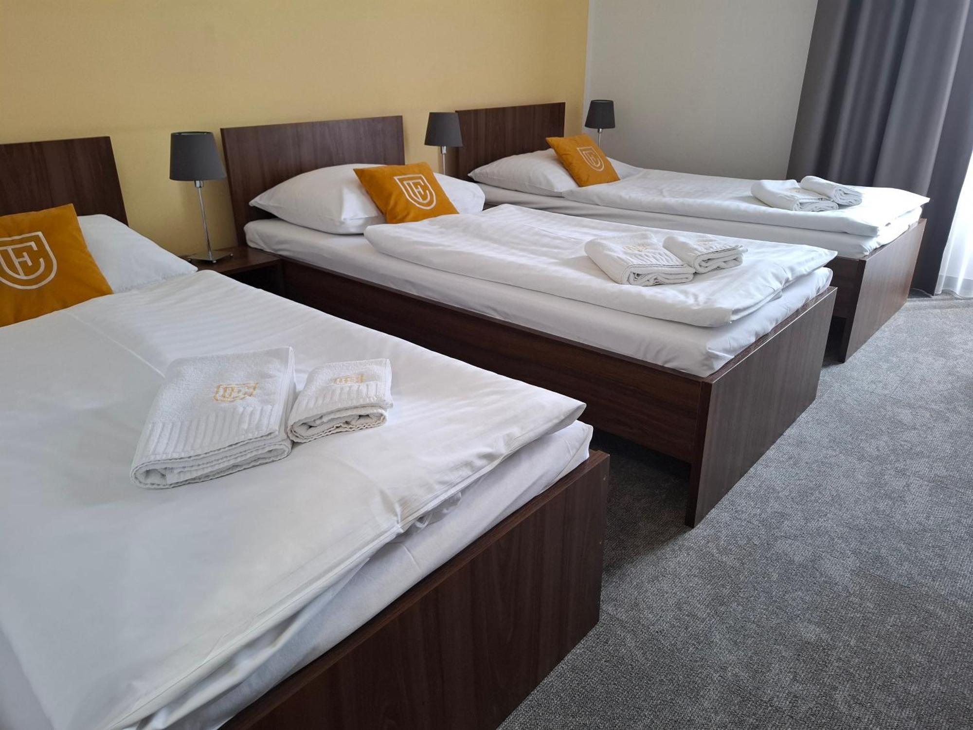 Hotel Eminent Stupava Eksteriør billede